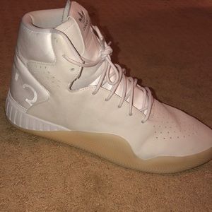 Adidas tubular invader instinct